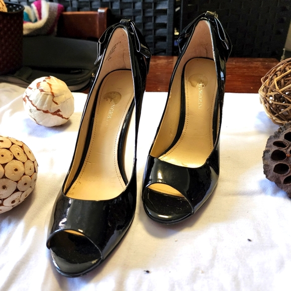 Black Heel Sandals - Picture 4 of 7